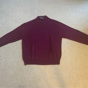 Mens 100% silk mock turtleneck sweater size XL. Maroon